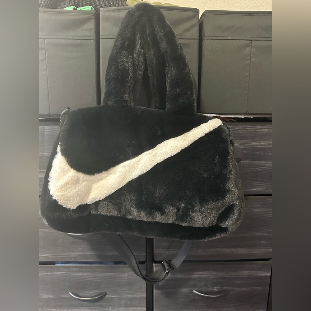 COPY - Nike Faux Fur Tote (Previous Buyer Cancelled the order)